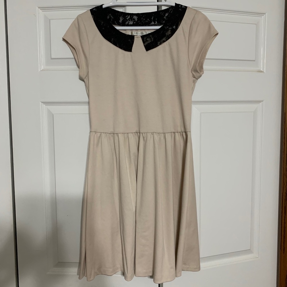 Lace collared dress